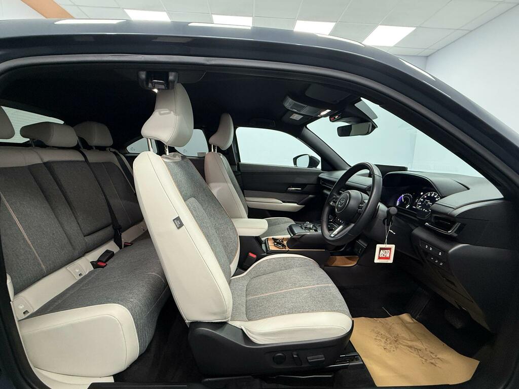Mazda MX-30 107Kw Exclusive Line 35.5Kwh Grey #2