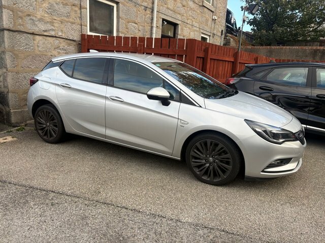 Vauxhall Astra Cdti Blueinjection Sri Nav Silver