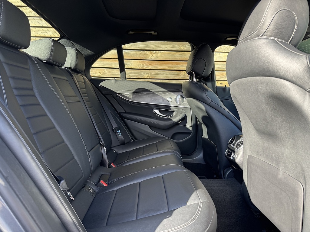 Mercedes-Benz E Class Mhev Amg Night Edition Premium Plus Saloon Petro #12