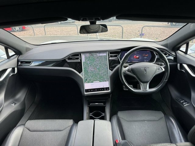 Tesla Model S 2018 75D Dual Motor Hatchback White #3