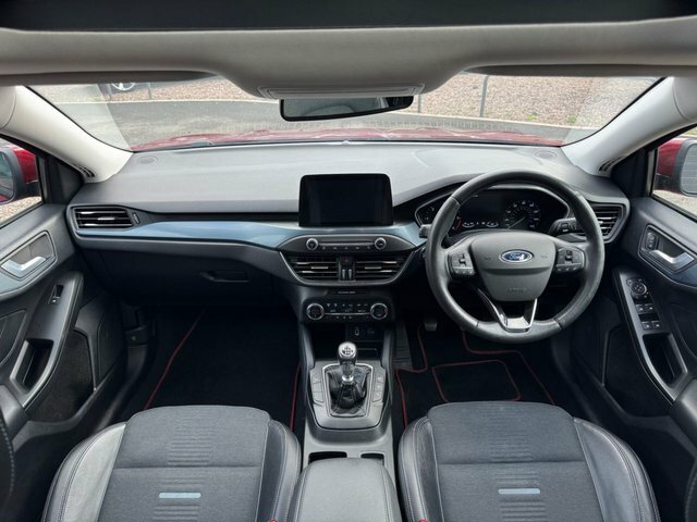 Ford Focus 2020 2.0 Ecoblue Active X Hatchback Red #3