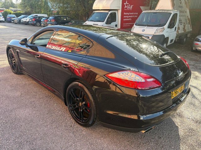 Porsche Panamera Hatchback Black #3