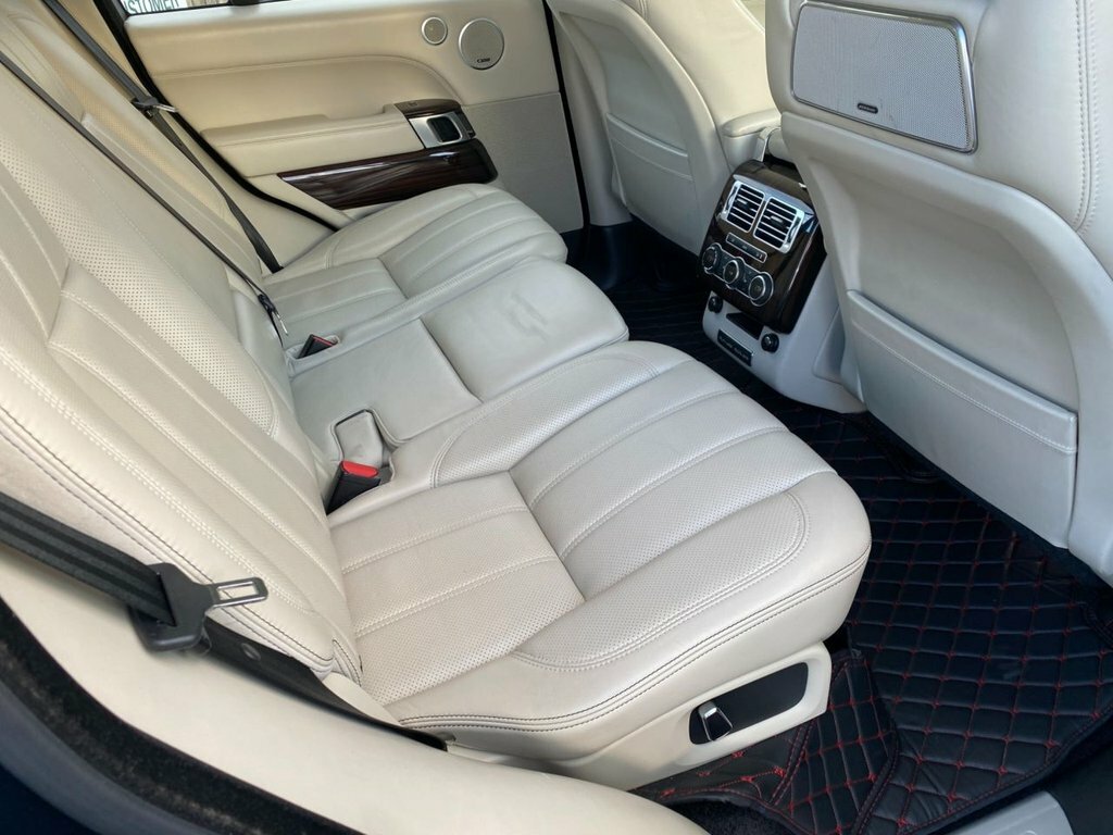 Land Rover Range Rover Tdv6 Vogue Se White #7
