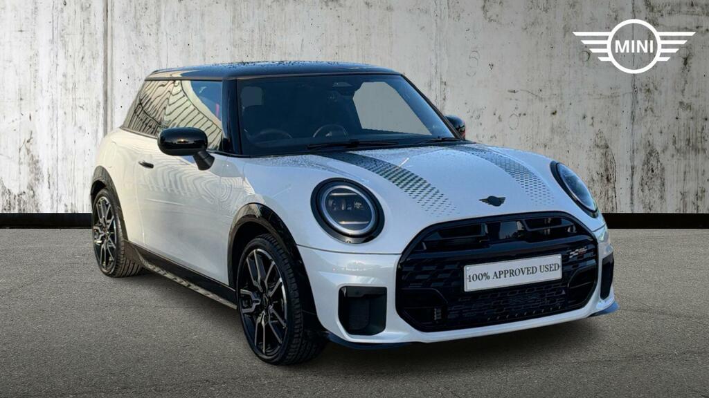 Mini Hatch Cooper C White