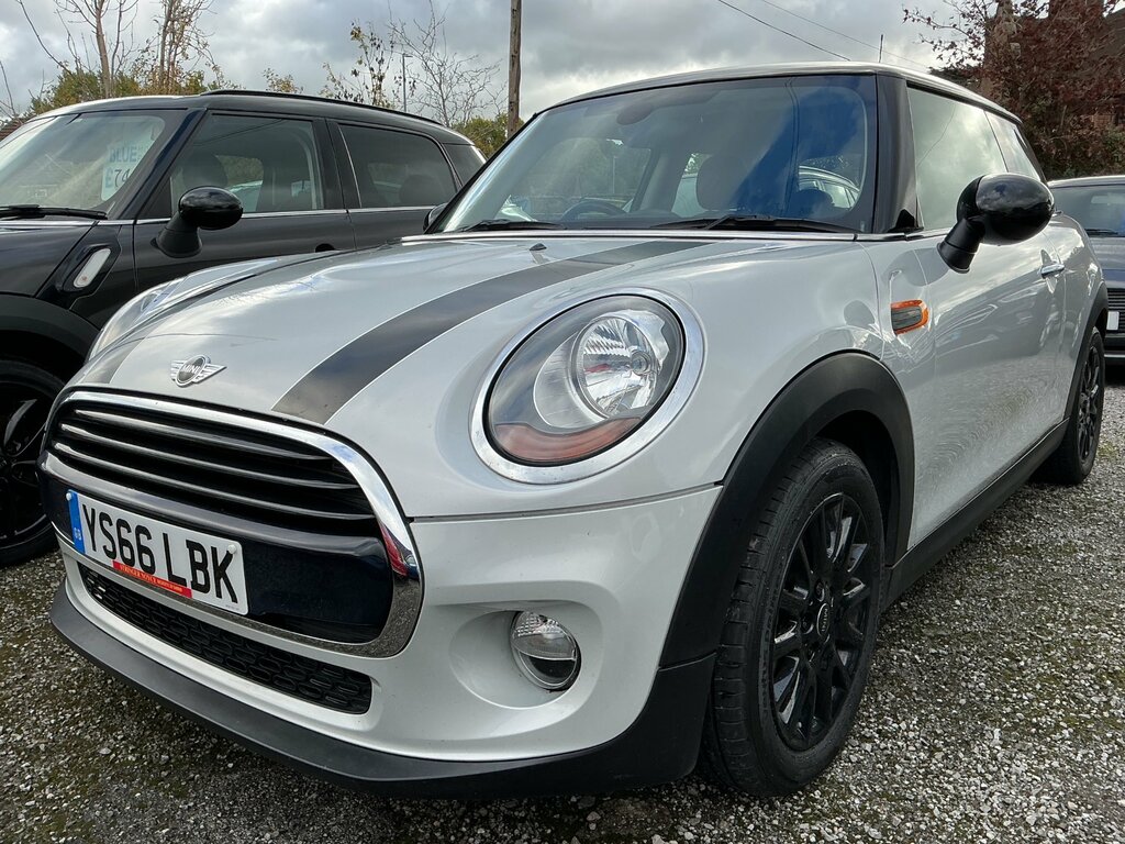 Mini Hatch 1.5 Cooper Hatchback Euro 6 Ss Silver