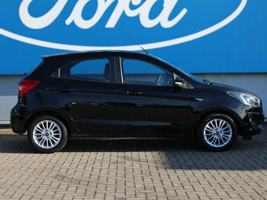 Ford KA+ 1.2 85 Zetec Black #4