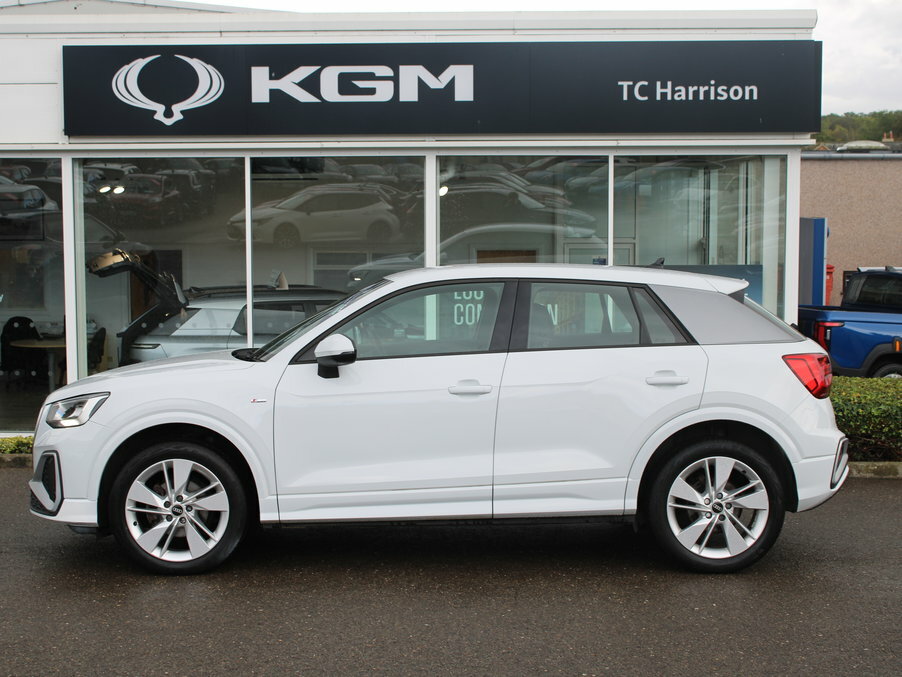 Audi Q2 30 Tdi S Line S Tronic White #4