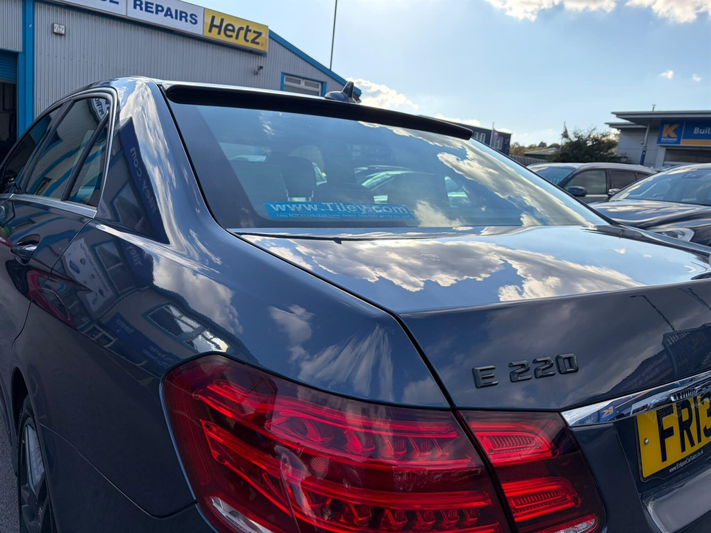 Mercedes-Benz E Class 2.1 E220 Cdi Blueefficiency Silver #40