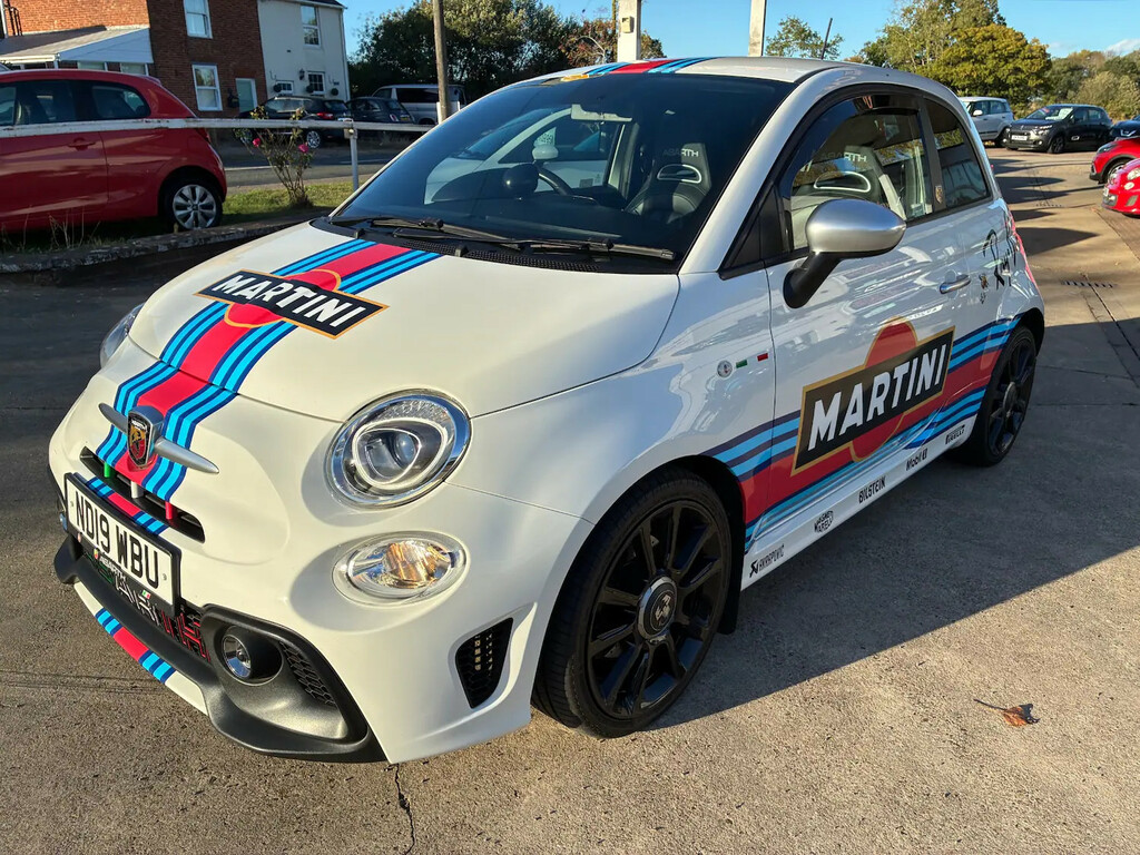 Abarth 595 1.4 T-jet 165 Turismo 70Th Anniversary Hatchba White