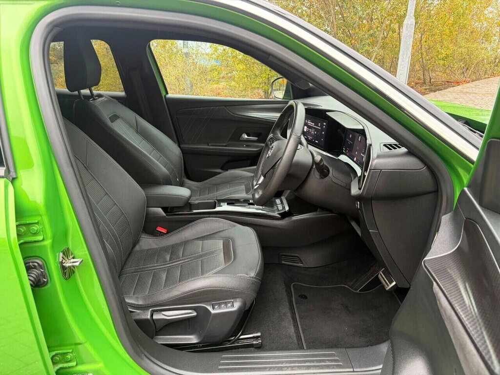 Vauxhall Mokka-e Mokka E Sri Premium White #14
