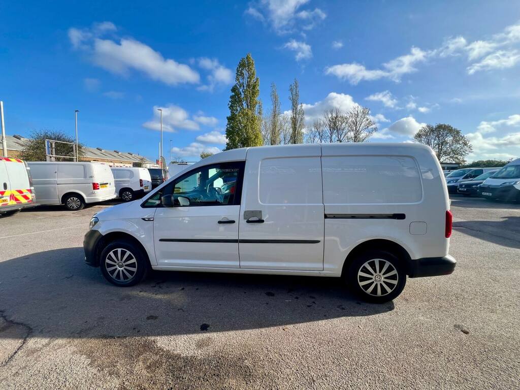 Volkswagen Caddy Maxi 2.0 Tdi Bluemotion Tech 102Ps Startline Van White #3