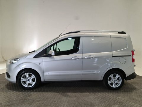 Ford Transit Courier 1.0 Ecoboost Limited #5