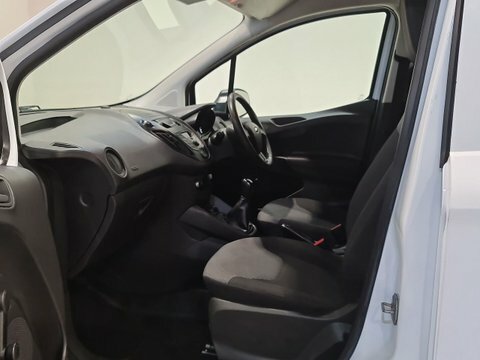 Ford Transit Courier 1.0 Ecoboost Base #6
