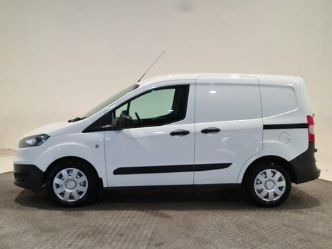 Ford Transit Courier 1.0 Ecoboost Base #4