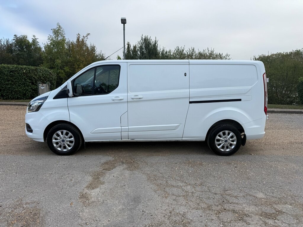 Ford Transit Custom 2.0 300 Ecoblue Limited Panel Van White #2