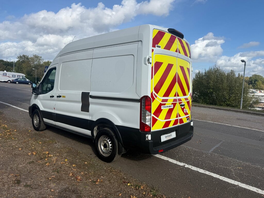Ford Transit Custom 2.0 350 Ecoblue Leader Panel Van White #3