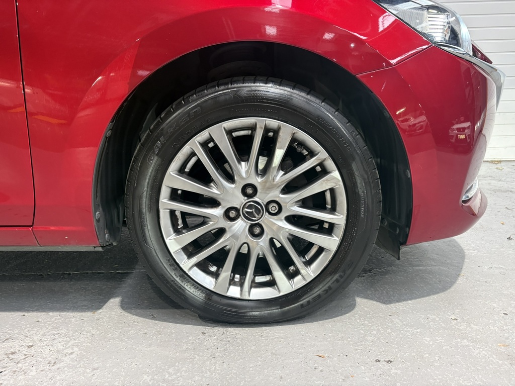 Mazda 2 1.5 E-skyactiv G Mhev Mhev Gt Sport Hatchback Red #6