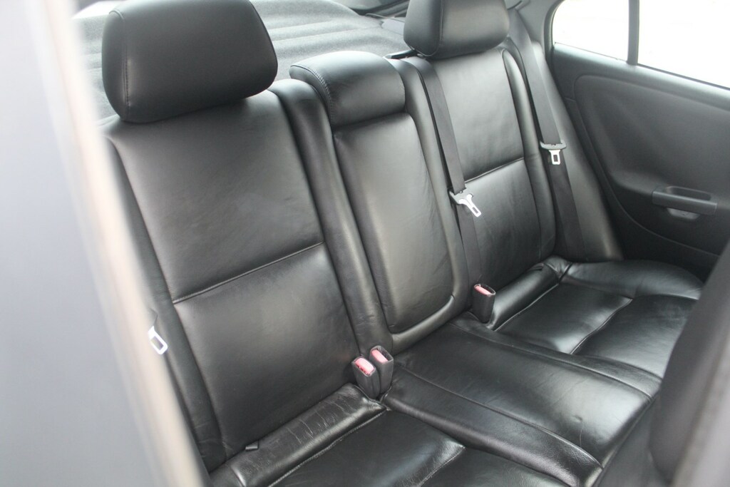 Mitsubishi Carisma 1.9 Td Elegance Silver #13