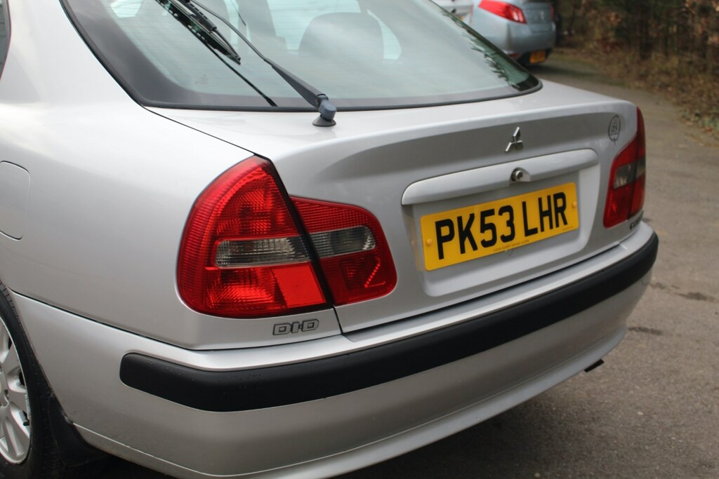 Mitsubishi Carisma 1.9 Td Elegance Silver #7