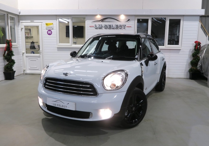 Mini Countryman Cooper D All4 White #2