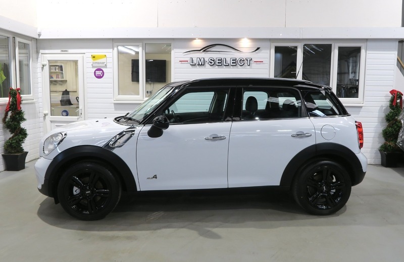 Mini Countryman Cooper D All4 White