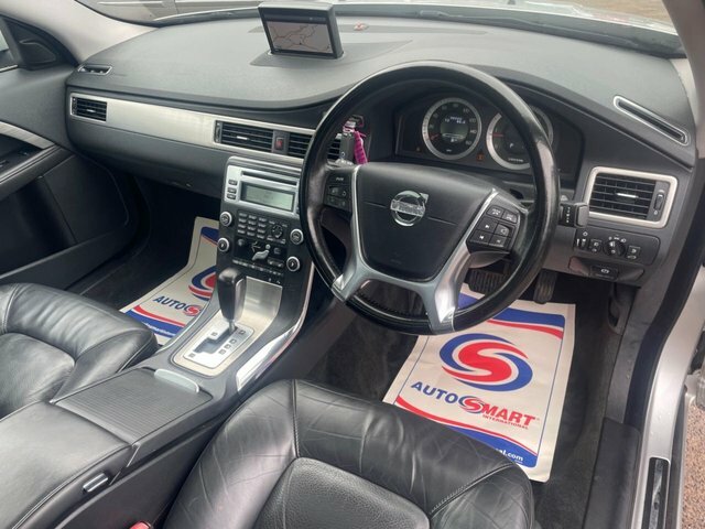 Volvo S80 Saloon Silver #4