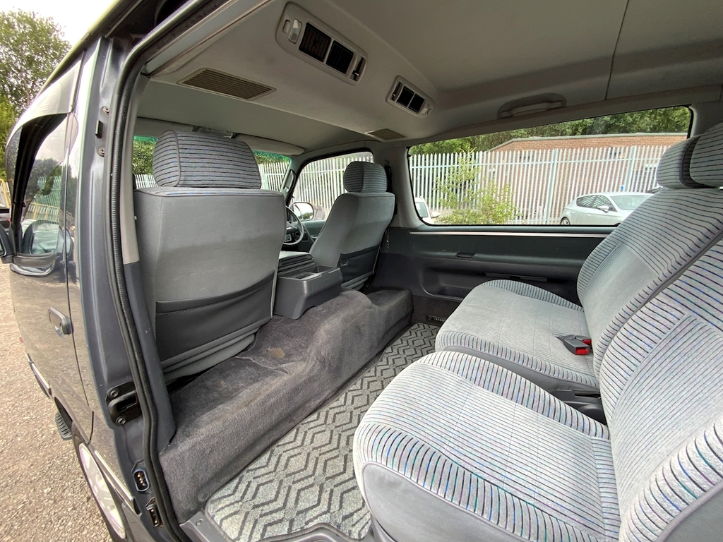 Toyota HiAce Super Custom Limited Brown #14