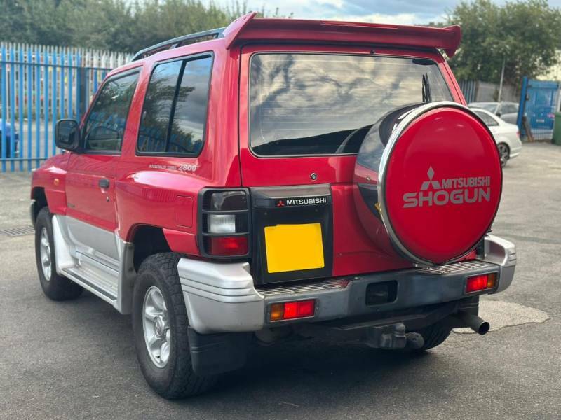 Mitsubishi Shogun 2.8 Td Green #16