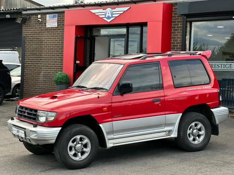Mitsubishi Shogun 2.8 Td Green #9