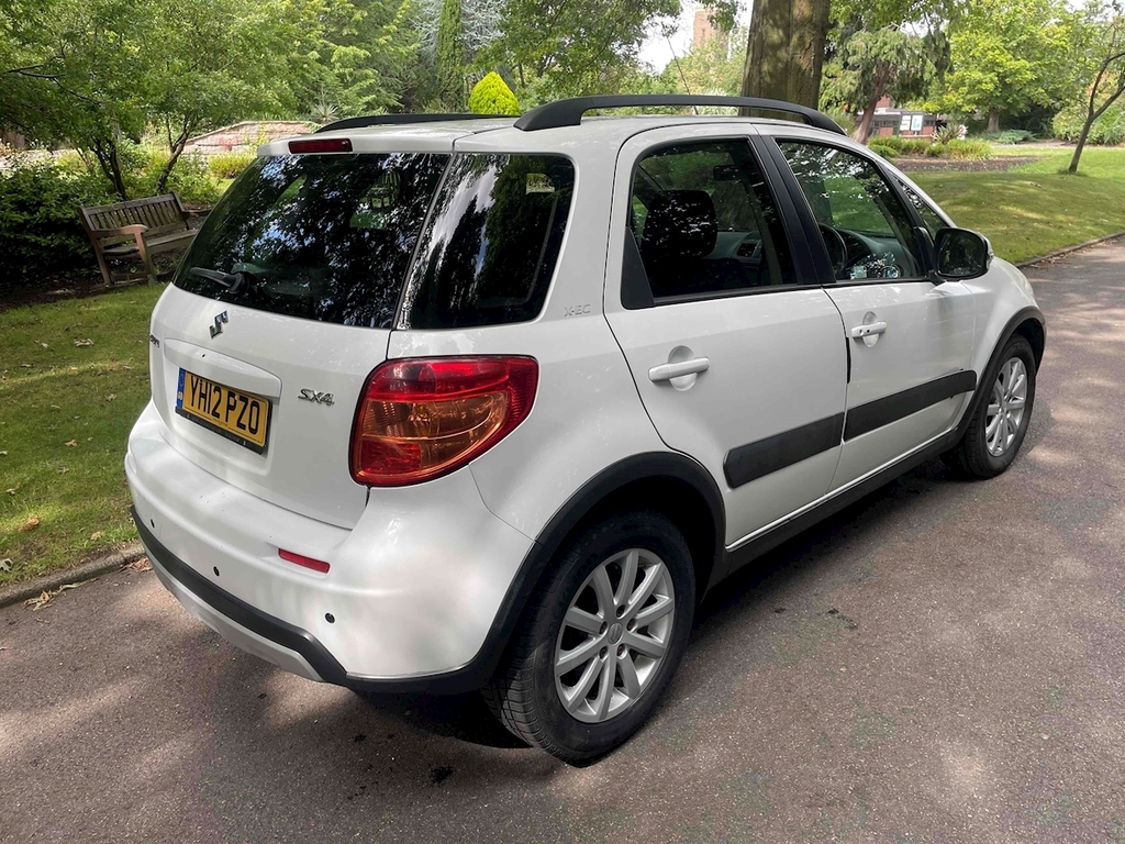 Suzuki SX4 X-ec U1434 Ulez White #3