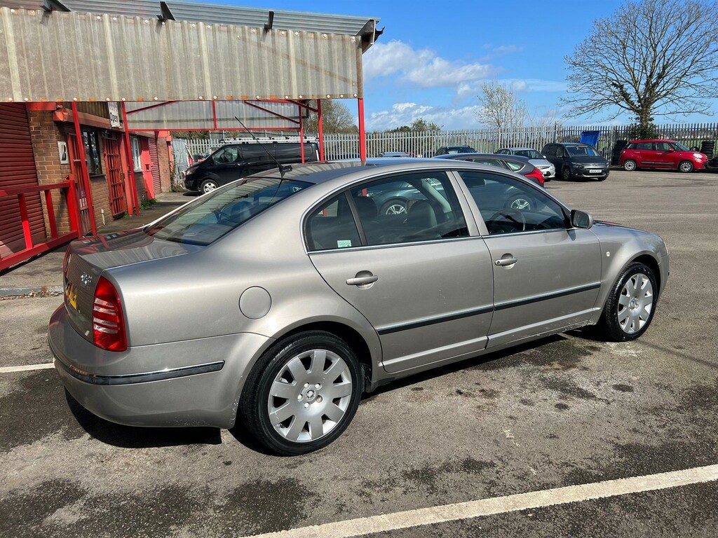 Skoda Superb Elegance V6 Tdi 4-Door Find Another Just 37K From Beige #3