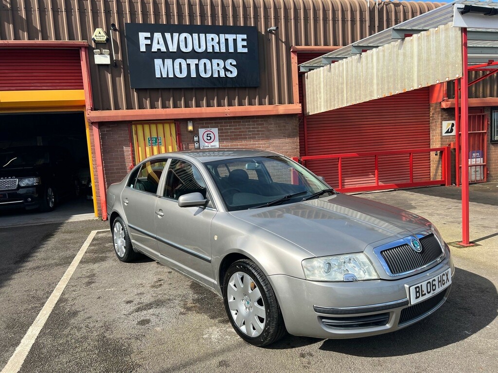 Skoda Superb Elegance V6 Tdi 4-Door Find Another Just 37K From Beige #1