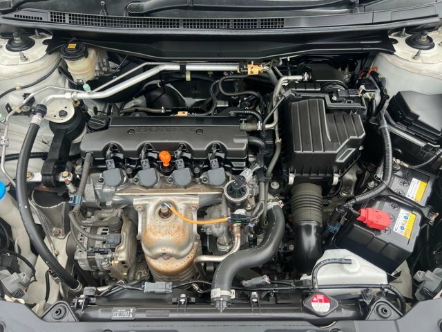 Honda Stream Rsz 2.0I White #43