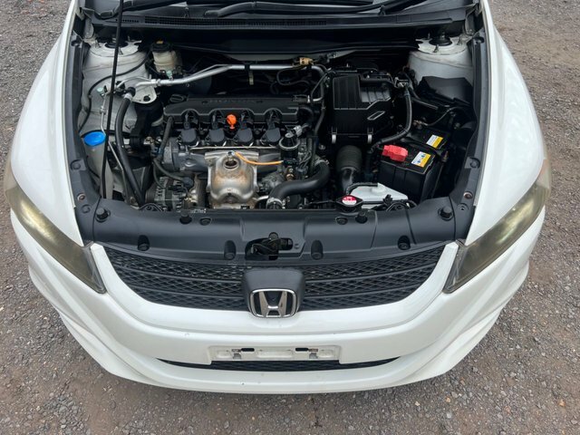 Honda Stream Rsz 2.0I White #42