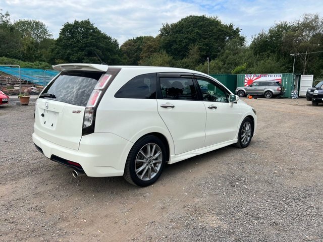 Honda Stream Rsz 2.0I White #22