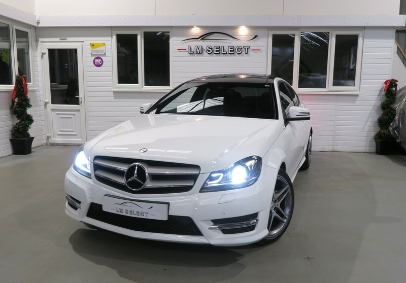 Mercedes-Benz C Class C250 Cdi Amg Sport AV64VOT White #2