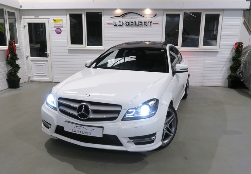 Mercedes-Benz C Class C250 Cdi Amg Sport AV64VOT White #3