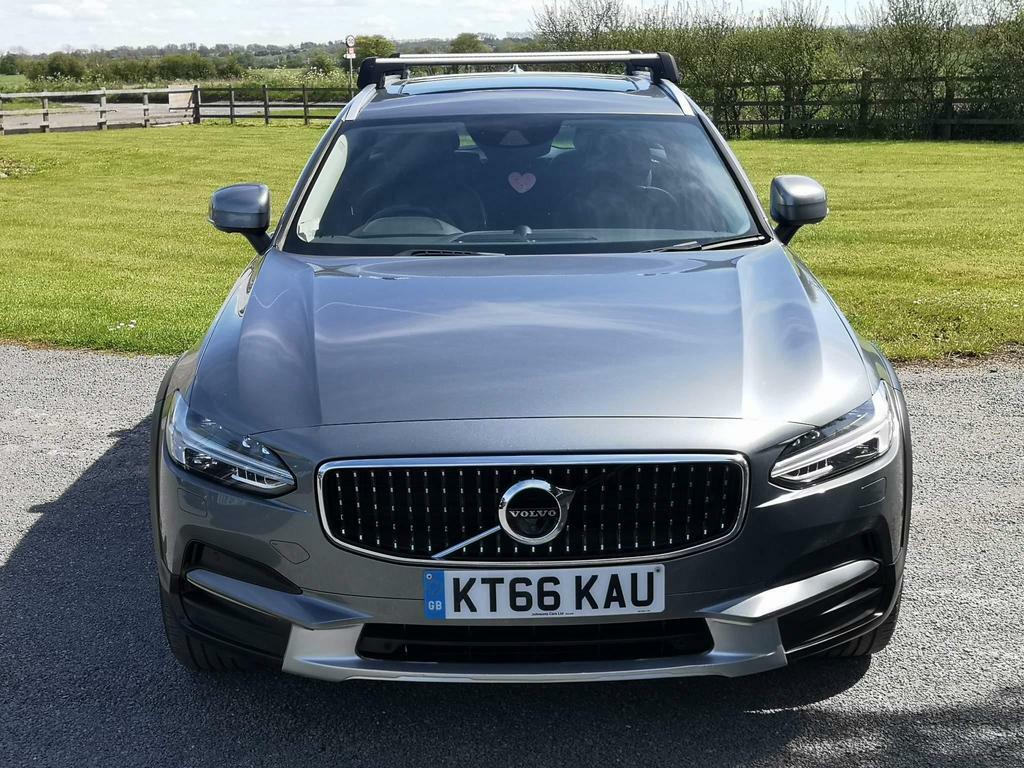 Volvo V90 Cross Country 2L Null Black #10