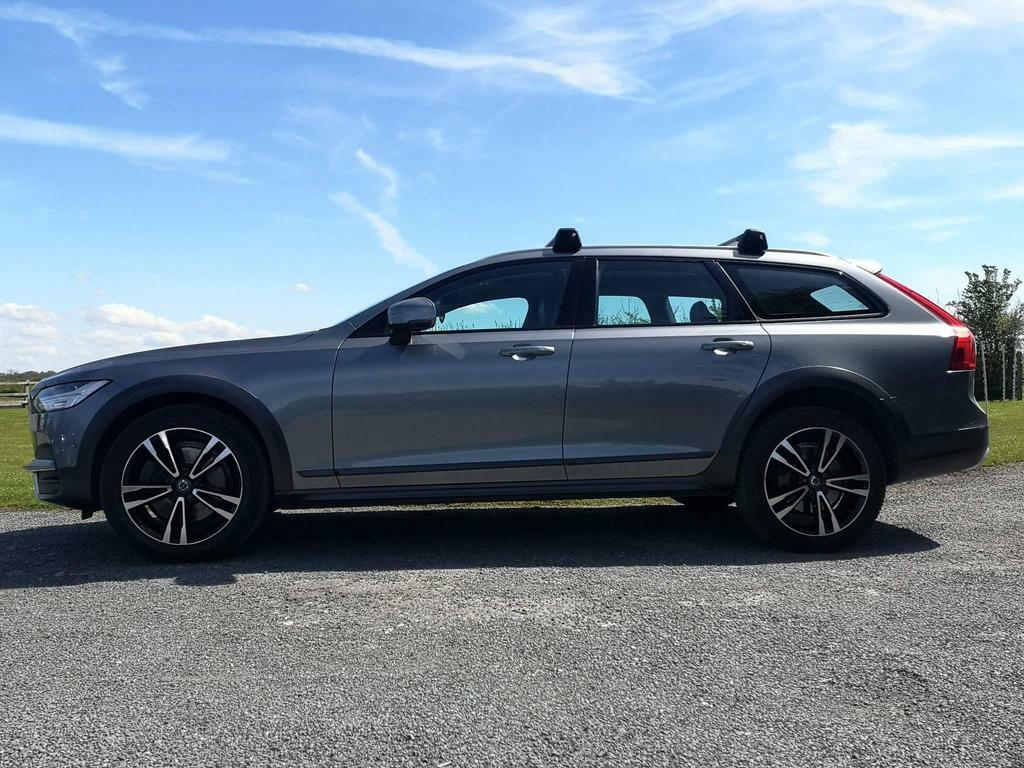 Volvo V90 Cross Country 2L Null Black #15