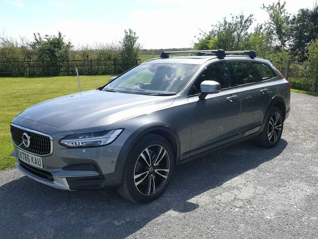 Volvo V90 Cross Country 2L Null Black #18