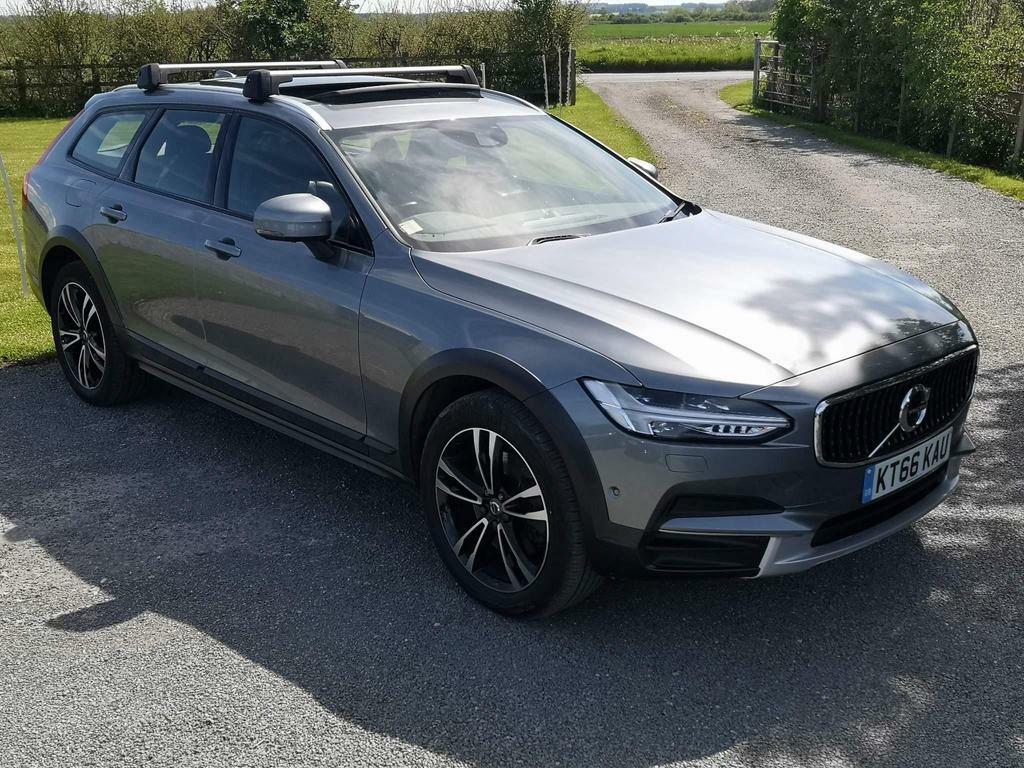 Volvo V90 Cross Country 2L Null Black #19