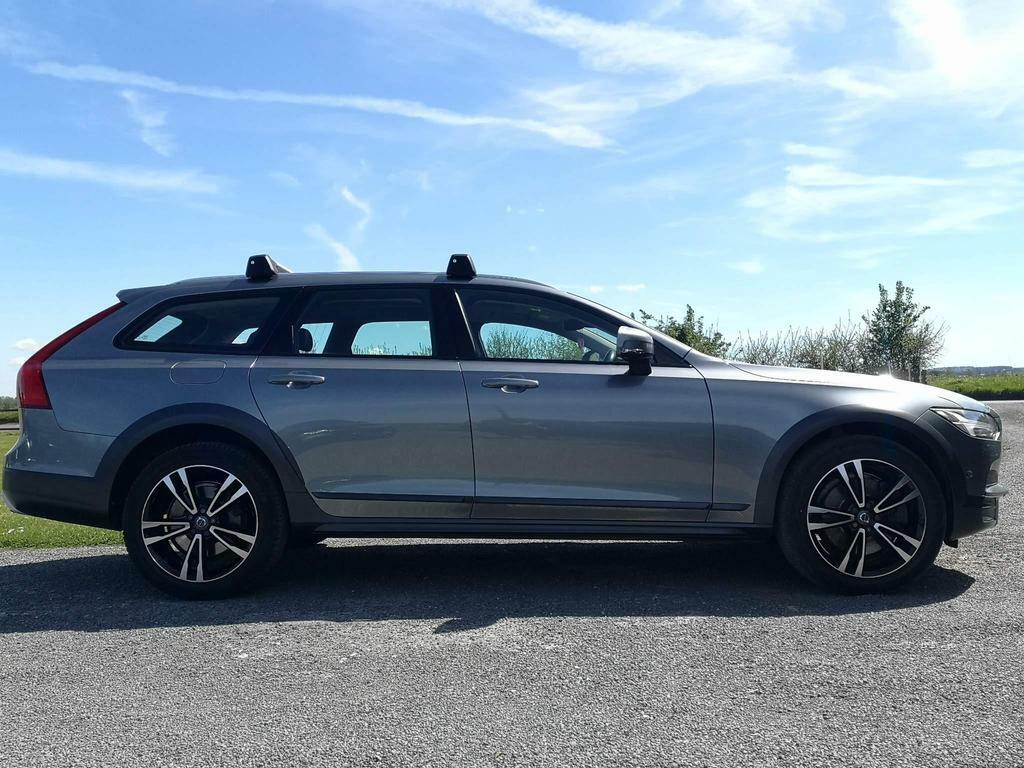 Volvo V90 Cross Country 2L Null Black #5