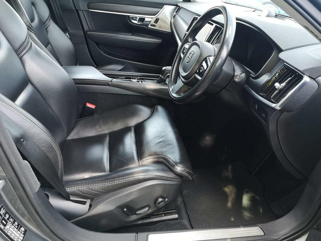 Volvo V90 Cross Country 2L Null Black #34