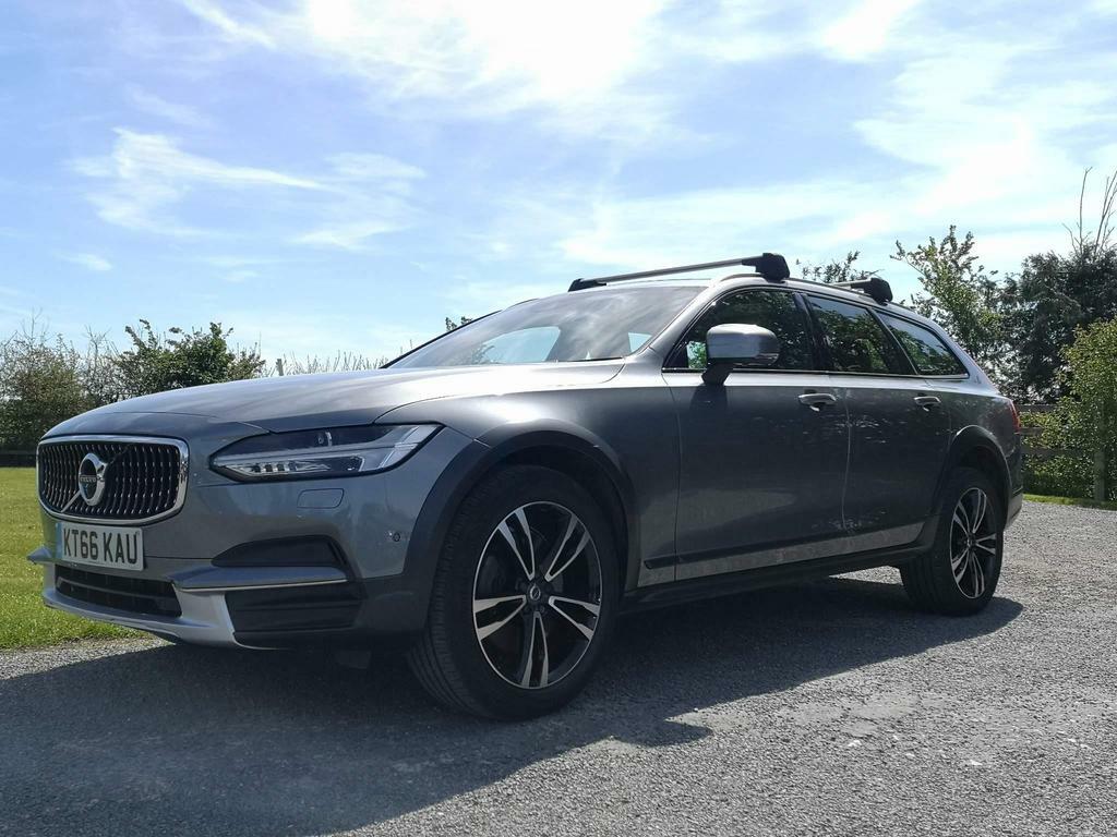 Volvo V90 Cross Country 2L Null Black #17