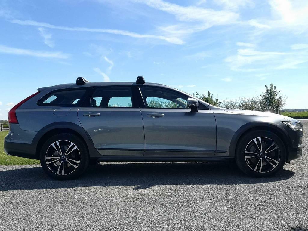 Volvo V90 Cross Country 2L Null Black #6