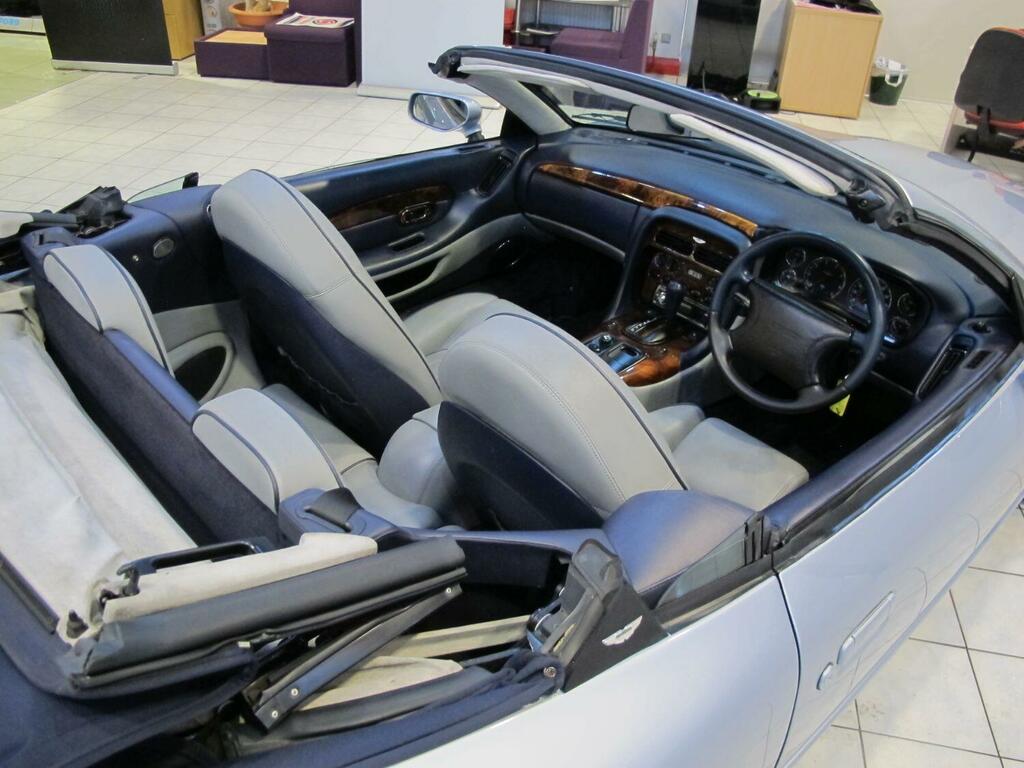 Aston Martin DB7 3.2 Red #68