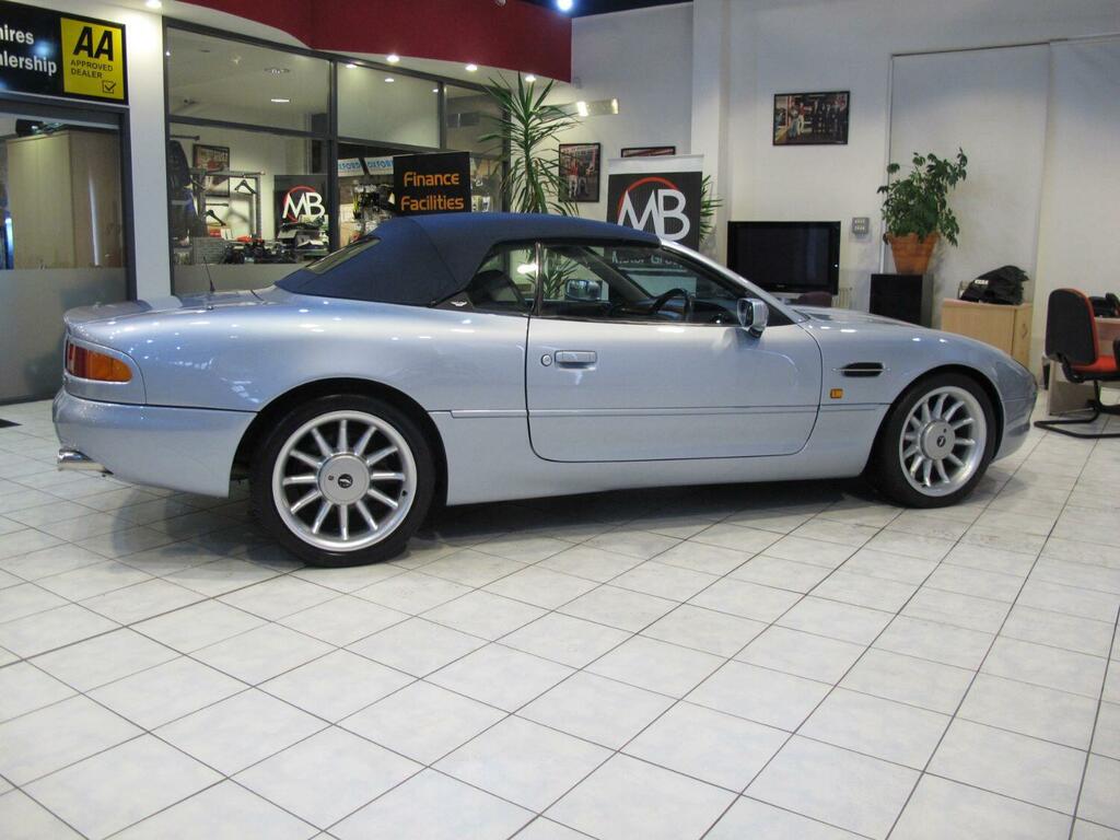 Aston Martin DB7 3.2 Red #18
