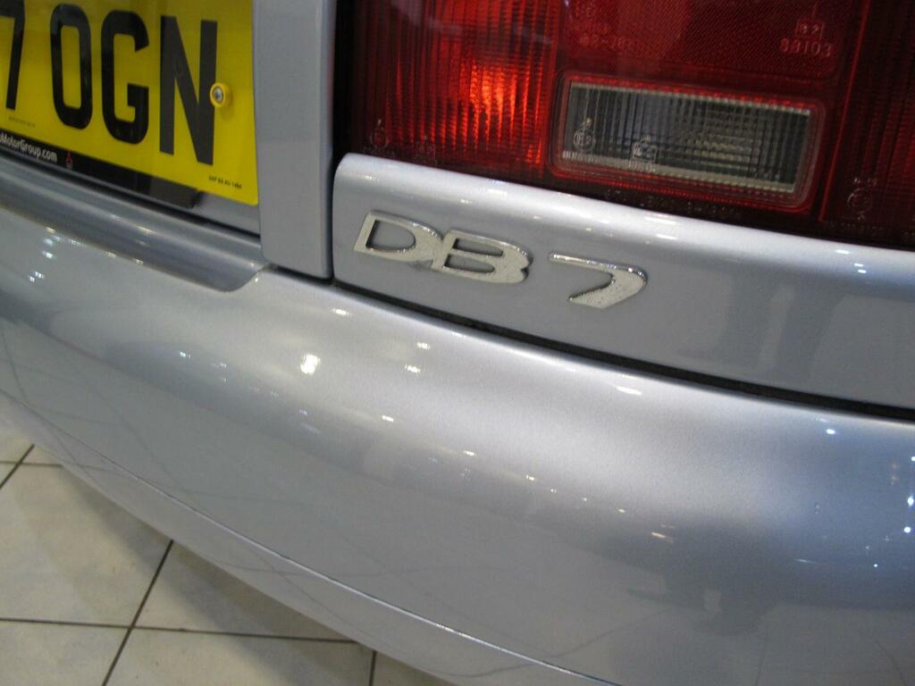 Aston Martin DB7 3.2 Red #23
