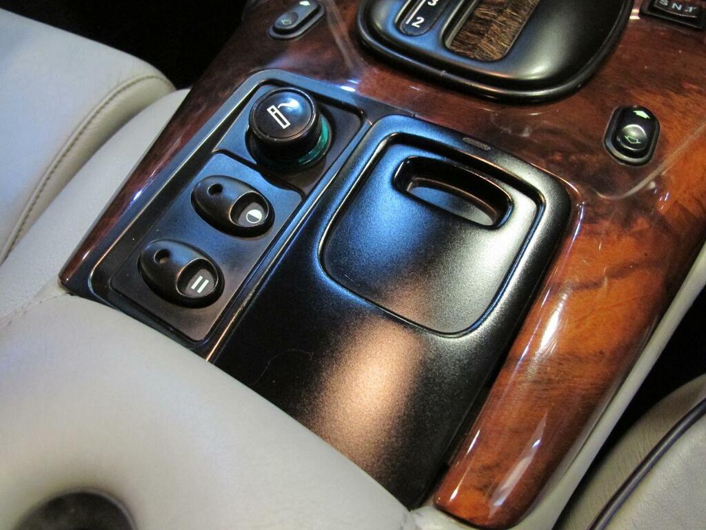 Aston Martin DB7 3.2 Red #34