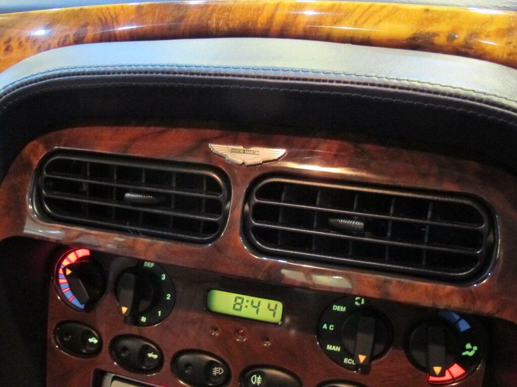 Aston Martin DB7 3.2 Red #39